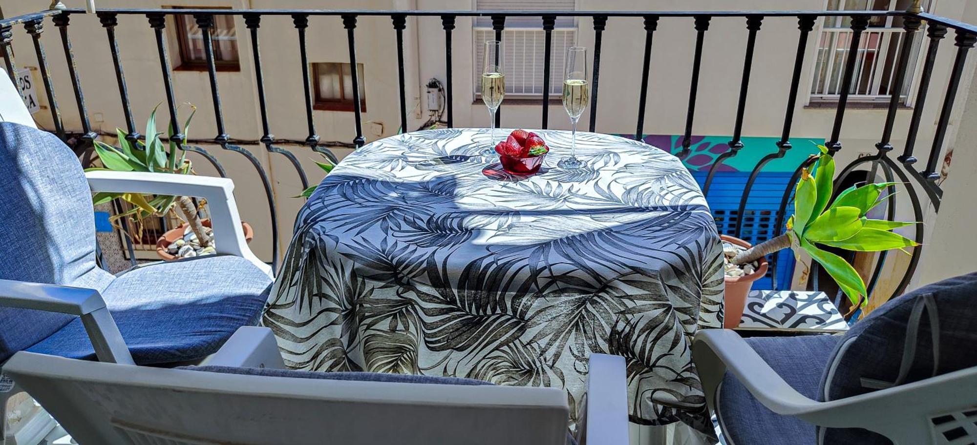 Bonito Apartamento En Playa De La Carihuela Torremolinos Extérieur photo
